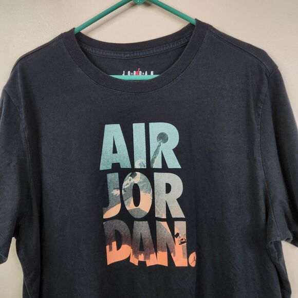 Air Jordan Mens Short Sleeve Spellout Graphic Tee Standard Fit XL - Picture 2 of 6
